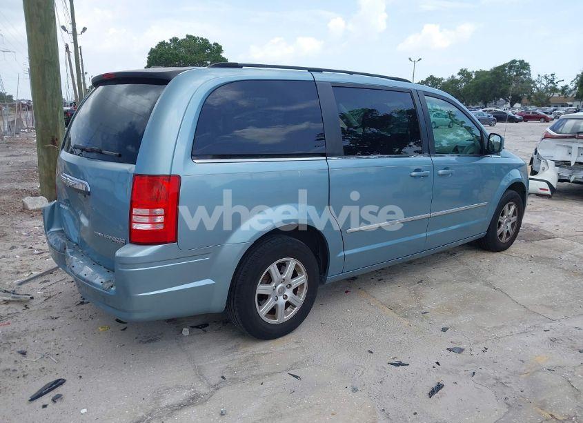 Photo 4 of 2010 Chrysler Town & COUNTRY TOURING (VIN 2A4RR5D19AR309206)