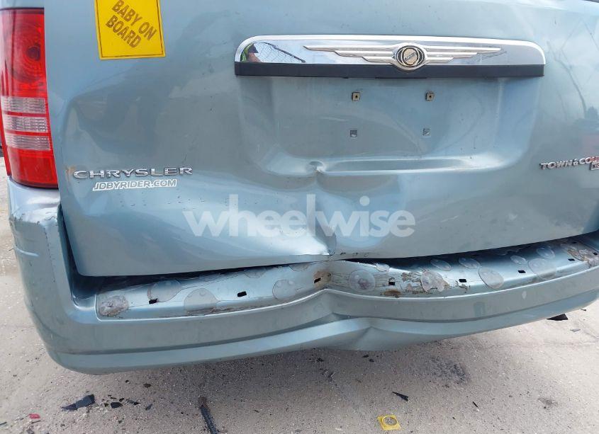 Photo 6 of 2010 Chrysler Town & COUNTRY TOURING (VIN 2A4RR5D19AR309206)