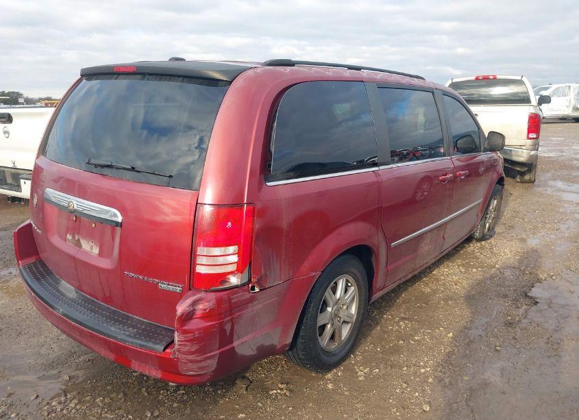 Photo 4 of 2010 Chrysler Town & COUNTRY TOURING (VIN 2A4RR5D19AR337314)