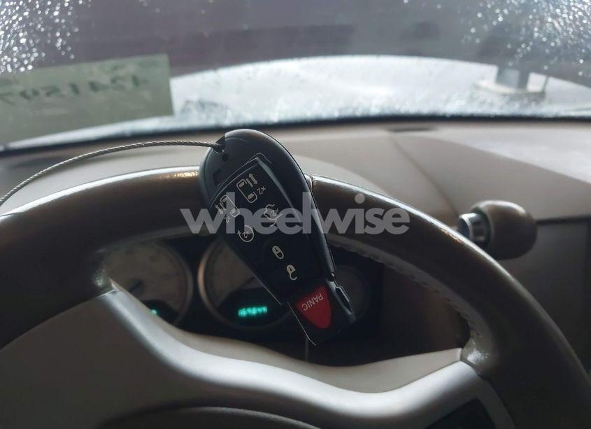 Photo 11 of 2010 Chrysler Town & COUNTRY TOURING (VIN 2A4RR5D19AR423206)