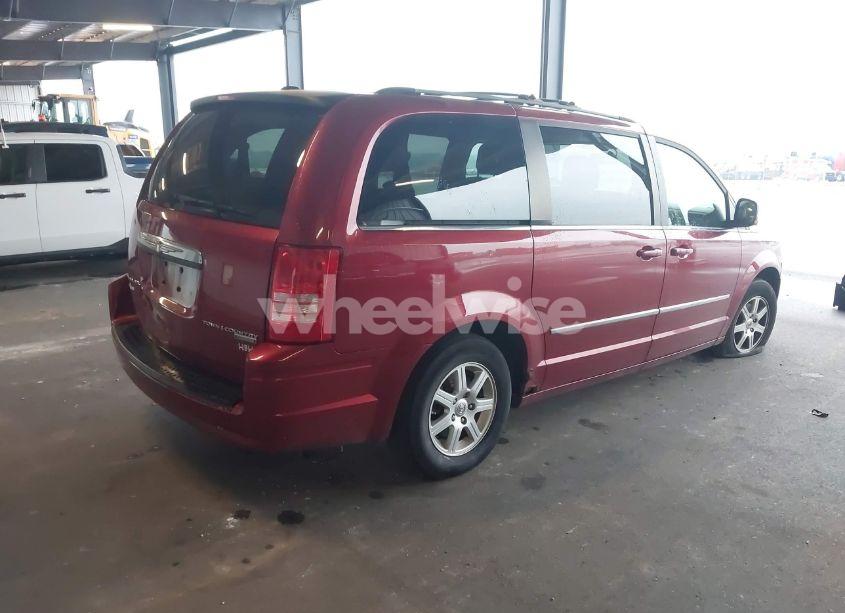 Photo 4 of 2010 Chrysler Town & COUNTRY TOURING (VIN 2A4RR5D19AR423206)