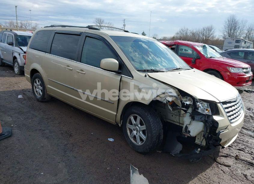2010 Chrysler Town & COUNTRY TOURING (VIN 2A4RR5D19AR494289) main photo