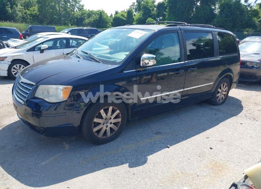 Photo 2 of 2010 Chrysler Town & COUNTRY TOURING (VIN 2A4RR5D1XAR141155)