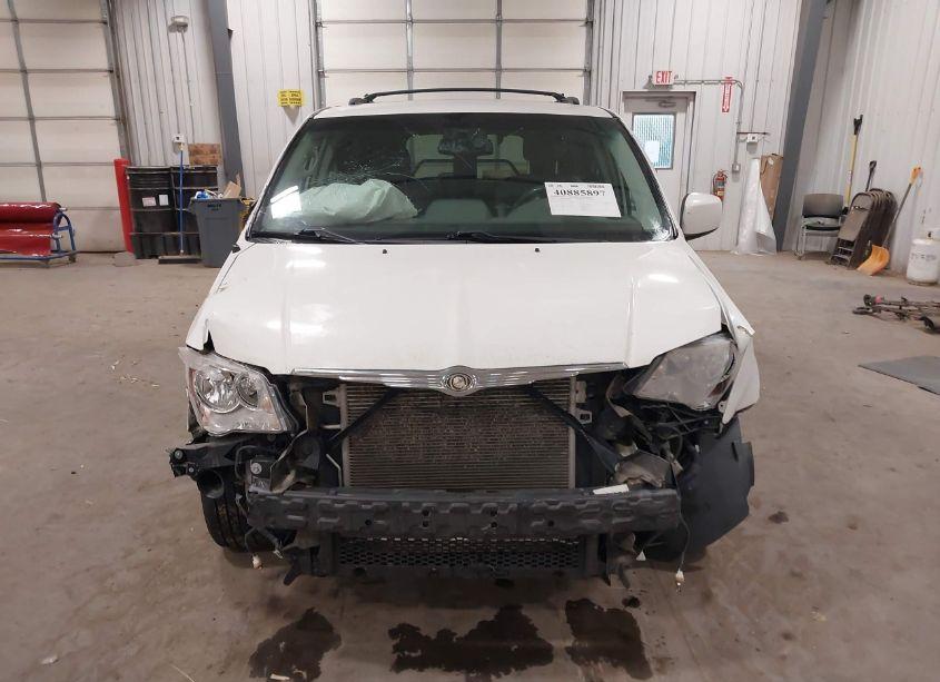 Photo 12 of 2010 Chrysler Town & COUNTRY TOURING (VIN 2A4RR5D1XAR164113)