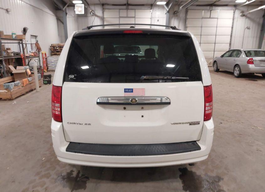 Photo 16 of 2010 Chrysler Town & COUNTRY TOURING (VIN 2A4RR5D1XAR164113)