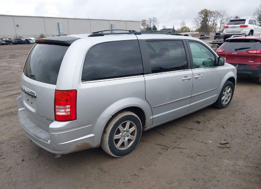 Photo 4 of 2010 Chrysler Town & COUNTRY TOURING (VIN 2A4RR5D1XAR183969)