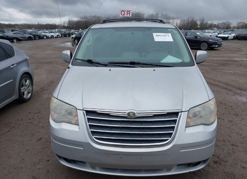 Photo 6 of 2010 Chrysler Town & COUNTRY TOURING (VIN 2A4RR5D1XAR183969)