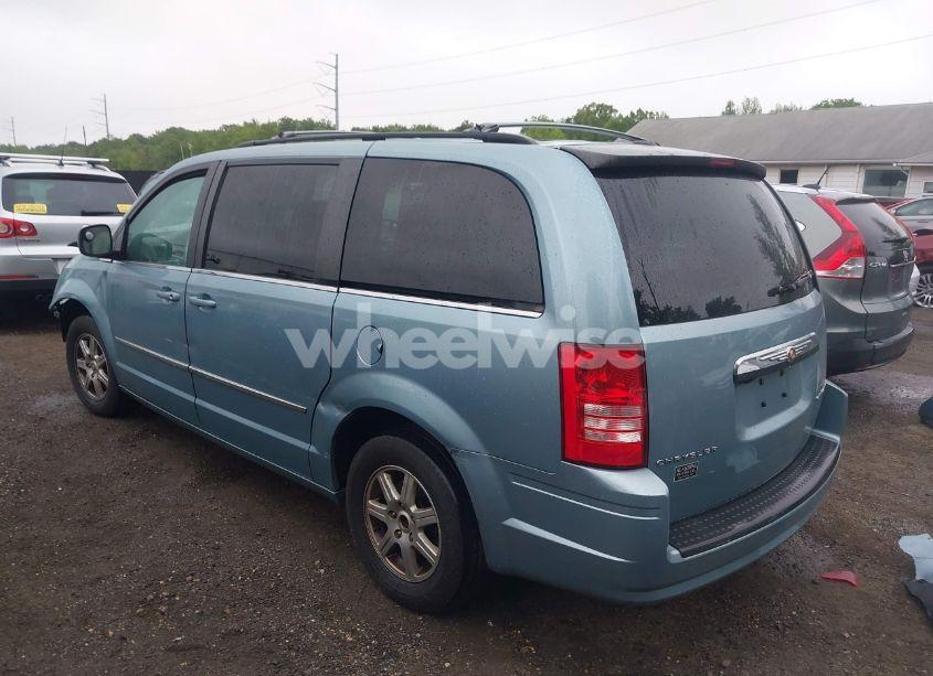 Photo 3 of 2010 Chrysler Town & COUNTRY TOURING (VIN 2A4RR5D1XAR289547)