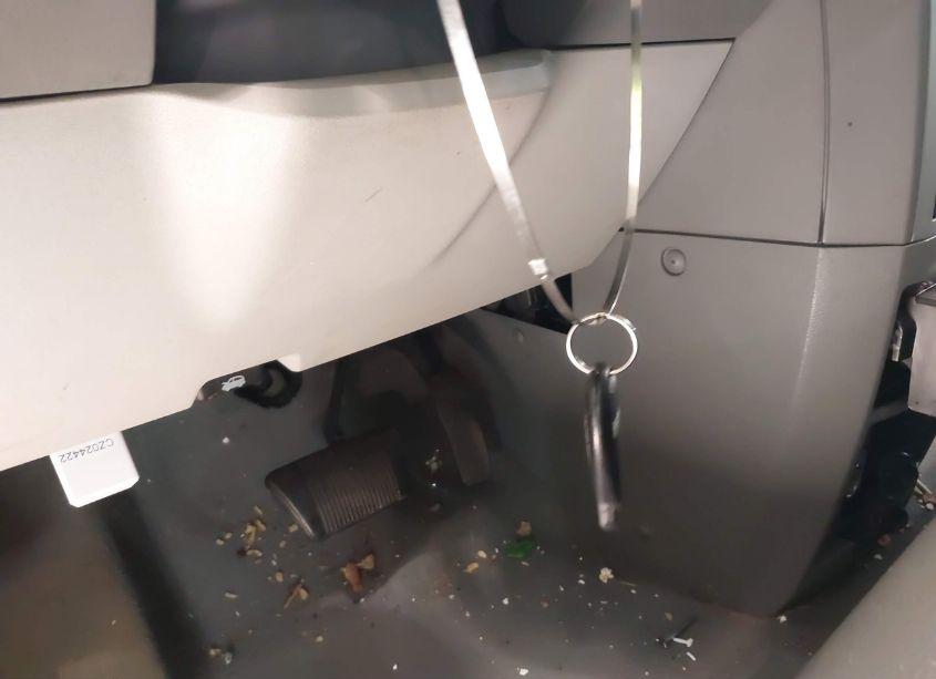 Photo 11 of 2010 Chrysler Town & COUNTRY TOURING (VIN 2A4RR5D1XAR305438)