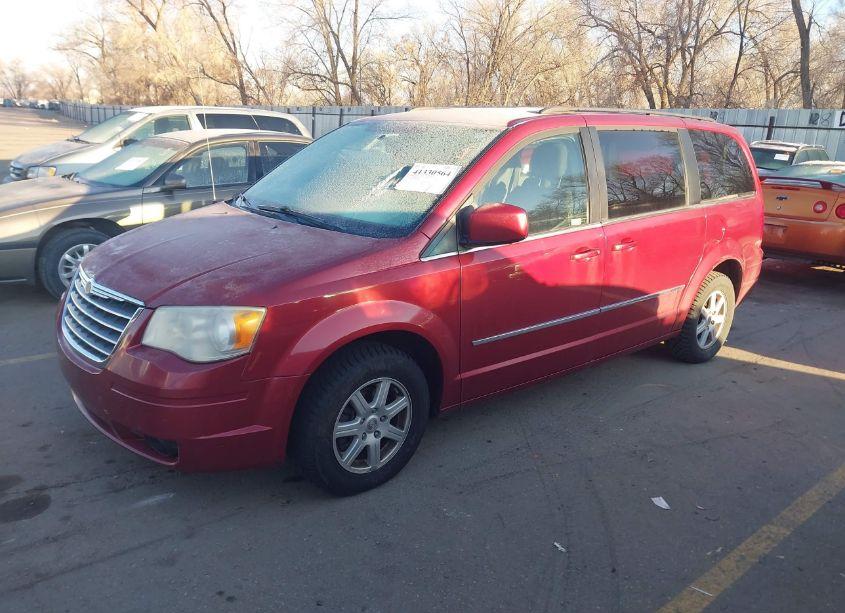 Photo 2 of 2010 Chrysler Town & COUNTRY TOURING (VIN 2A4RR5D1XAR491935)