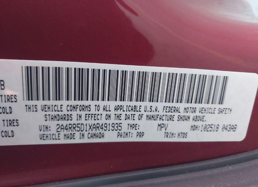 Photo 9 of 2010 Chrysler Town & COUNTRY TOURING (VIN 2A4RR5D1XAR491935)