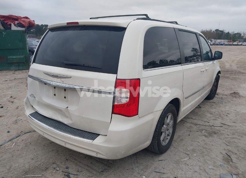 Photo 4 of 2011 Chrysler Town & COUNTRY TOURING (VIN 2A4RR5DG0BR681944)