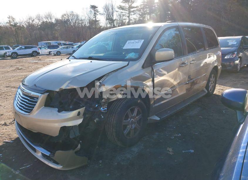 Photo 2 of 2011 Chrysler Town & COUNTRY TOURING (VIN 2A4RR5DG0BR784698)