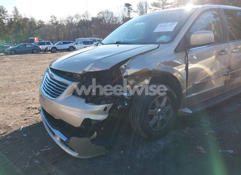 Photo 6 of 2011 Chrysler Town & COUNTRY TOURING (VIN 2A4RR5DG0BR784698)