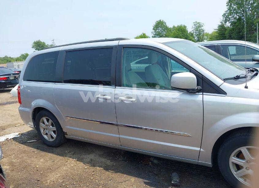 Photo 13 of 2011 Chrysler Town & COUNTRY TOURING (VIN 2A4RR5DG0BR798312)