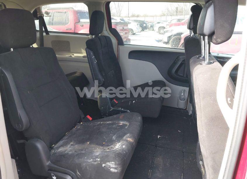 Photo 8 of 2011 Chrysler Town & COUNTRY TOURING (VIN 2A4RR5DG1BR612325)