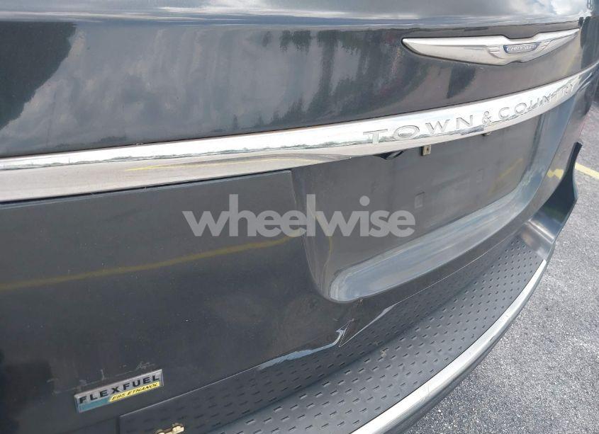 Photo 14 of 2011 Chrysler Town & COUNTRY TOURING (VIN 2A4RR5DG1BR625253)