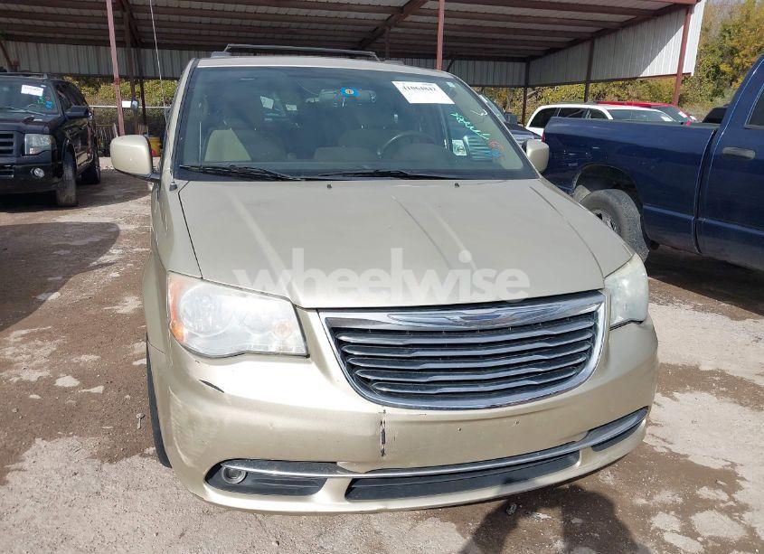 Photo 6 of 2011 Chrysler Town & COUNTRY TOURING (VIN 2A4RR5DG1BR676445)