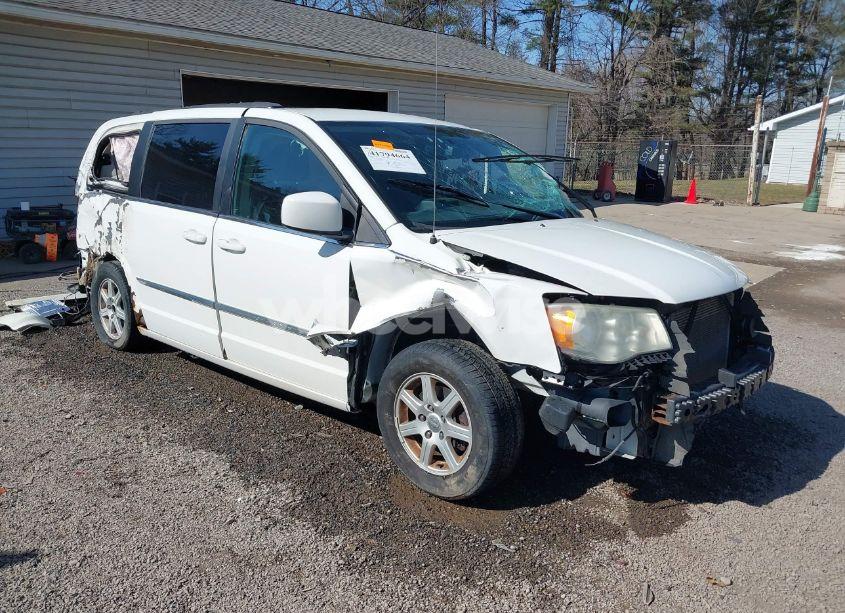 2011 Chrysler Town & COUNTRY TOURING (VIN 2A4RR5DG1BR712151) main photo