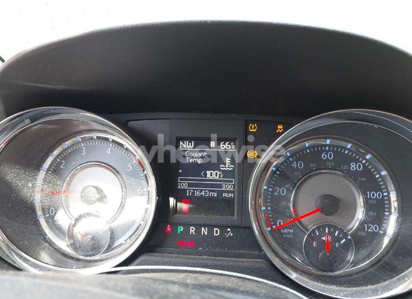 Photo 7 of 2011 Chrysler Town & COUNTRY TOURING (VIN 2A4RR5DG1BR727331)