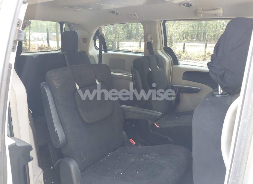 Photo 8 of 2011 Chrysler Town & COUNTRY TOURING (VIN 2A4RR5DG1BR727331)