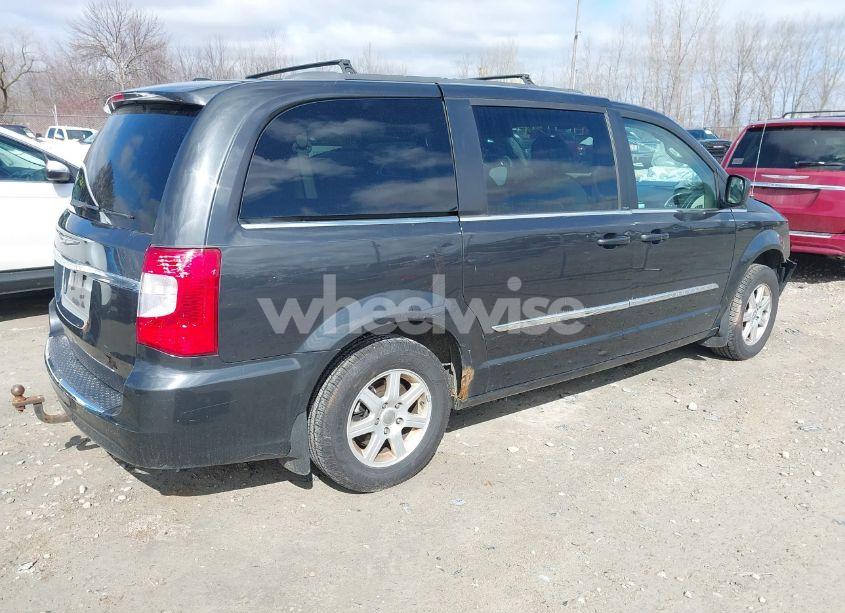 Photo 4 of 2011 Chrysler Town & COUNTRY TOURING (VIN 2A4RR5DG1BR801721)
