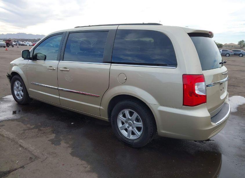 Photo 3 of 2011 Chrysler Town & COUNTRY TOURING (VIN 2A4RR5DG2BR604847)