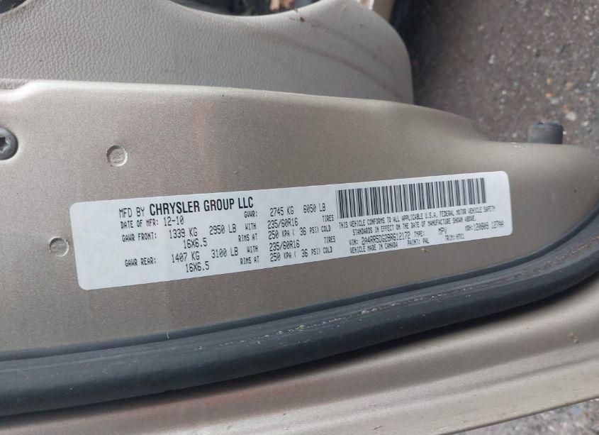 Photo 9 of 2011 Chrysler Town & COUNTRY TOURING (VIN 2A4RR5DG2BR612172)