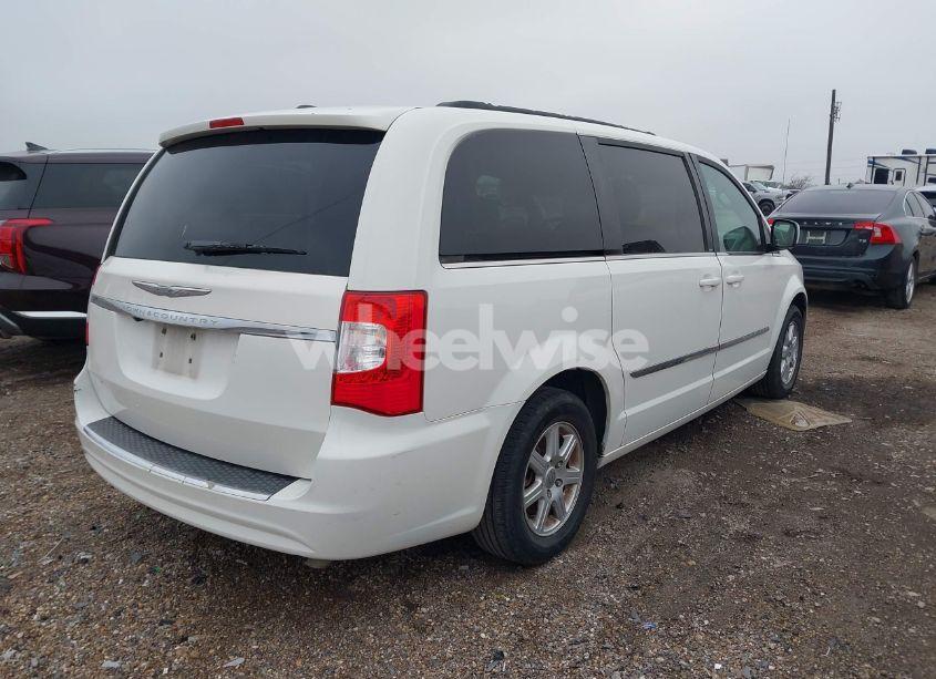 Photo 4 of 2011 Chrysler Town & COUNTRY TOURING (VIN 2A4RR5DG2BR650596)