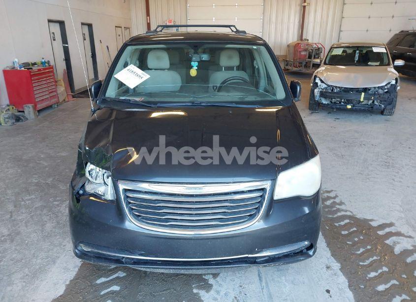 Photo 12 of 2011 Chrysler Town & COUNTRY TOURING (VIN 2A4RR5DG2BR675837)
