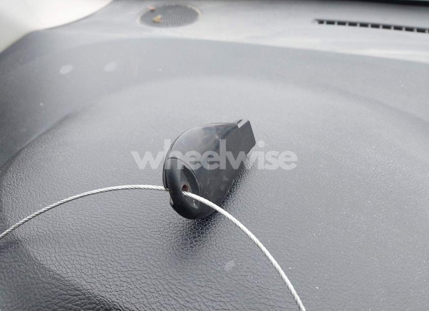 Photo 11 of 2011 Chrysler Town & COUNTRY TOURING (VIN 2A4RR5DG3BR611192)