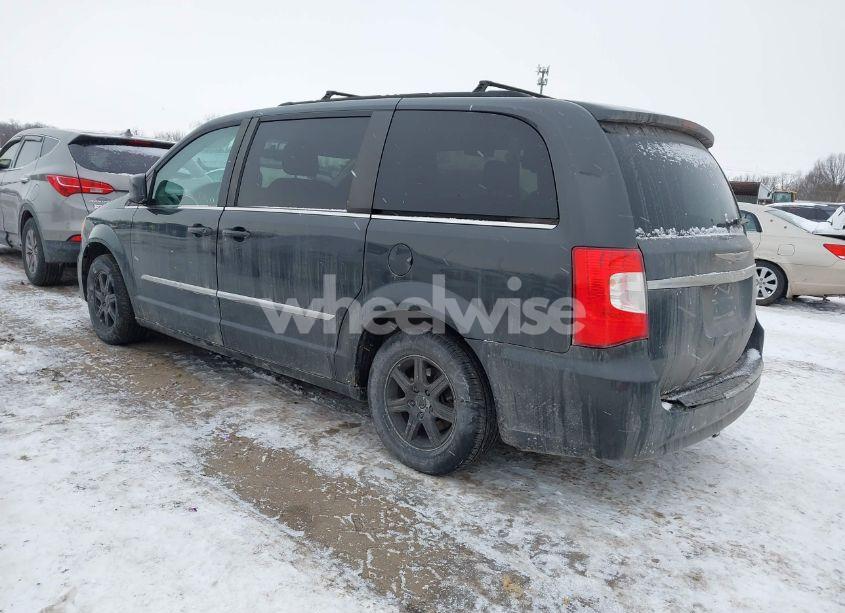 Photo 3 of 2011 Chrysler Town & COUNTRY TOURING (VIN 2A4RR5DG3BR611192)