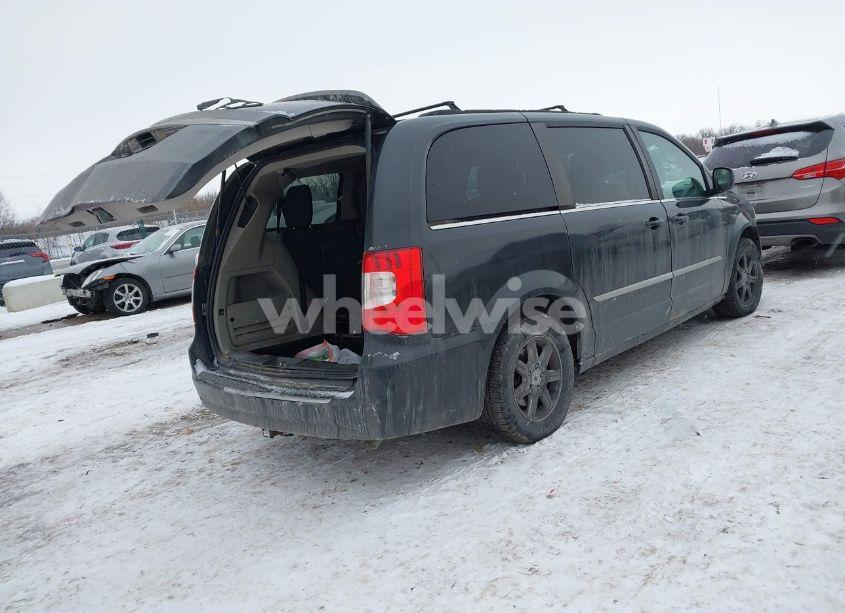 Photo 4 of 2011 Chrysler Town & COUNTRY TOURING (VIN 2A4RR5DG3BR611192)