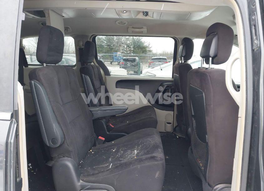 Photo 8 of 2011 Chrysler Town & COUNTRY TOURING (VIN 2A4RR5DG3BR611192)