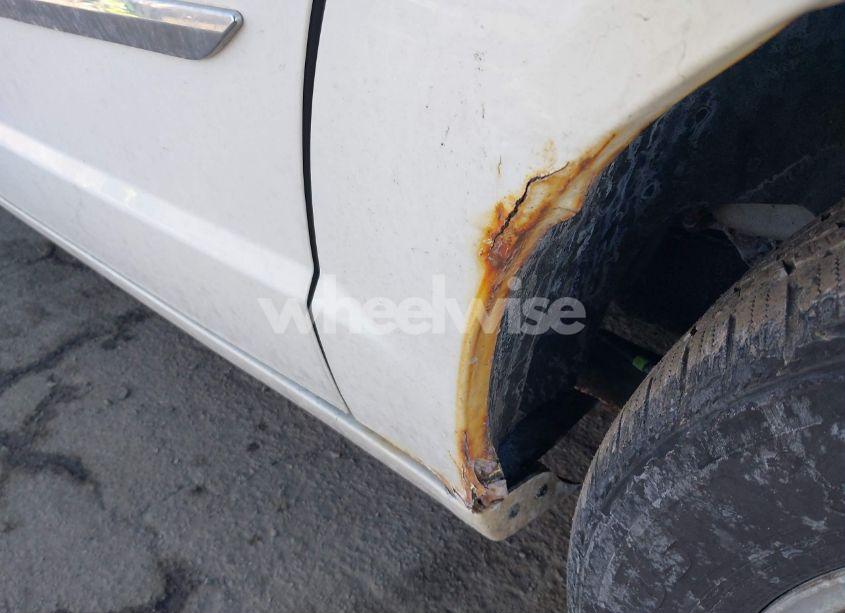 Photo 6 of 2011 Chrysler Town & COUNTRY TOURING (VIN 2A4RR5DG3BR655547)