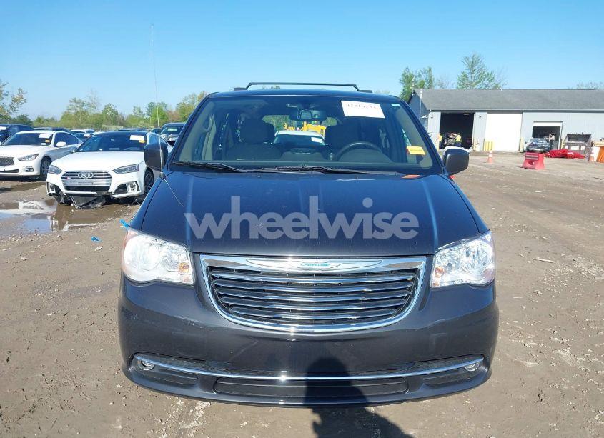 Photo 12 of 2011 Chrysler Town & COUNTRY TOURING (VIN 2A4RR5DG3BR667097)