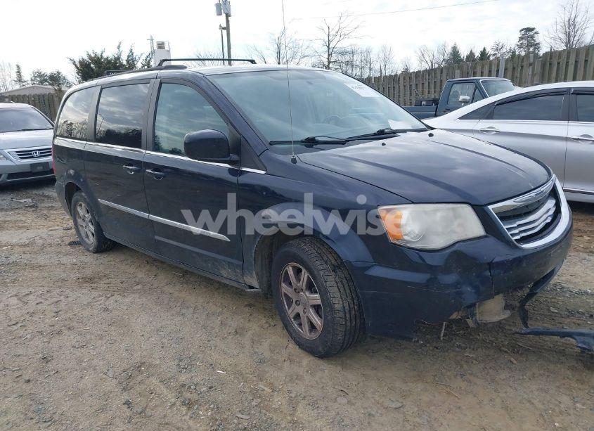 2011 Chrysler Town & COUNTRY TOURING (VIN 2A4RR5DG3BR712359) main photo