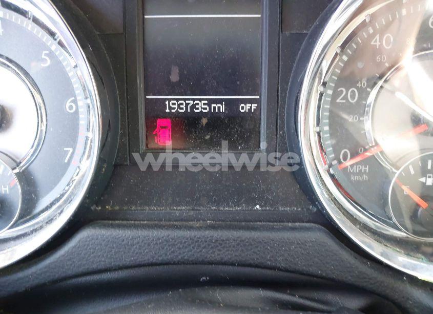 Photo 7 of 2011 Chrysler Town & COUNTRY TOURING (VIN 2A4RR5DG3BR734507)