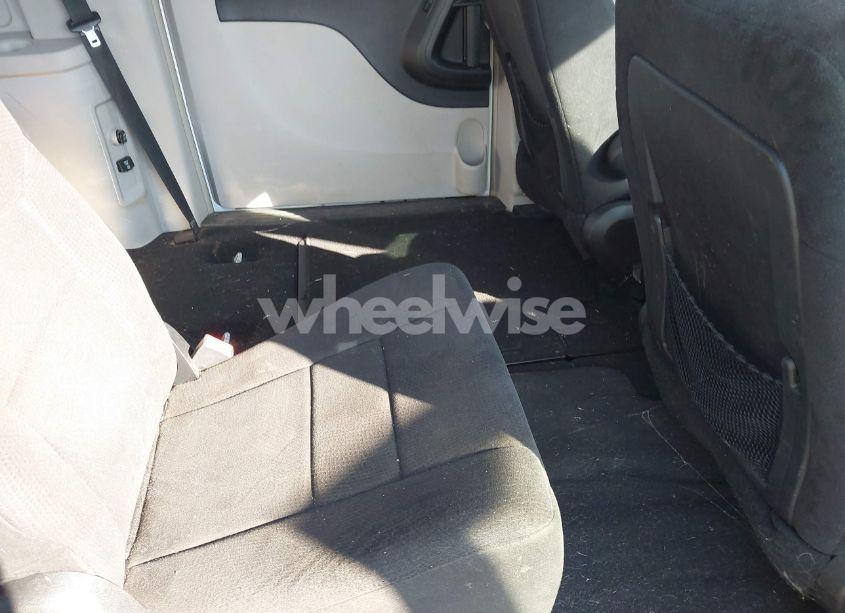 Photo 8 of 2011 Chrysler Town & COUNTRY TOURING (VIN 2A4RR5DG3BR734507)