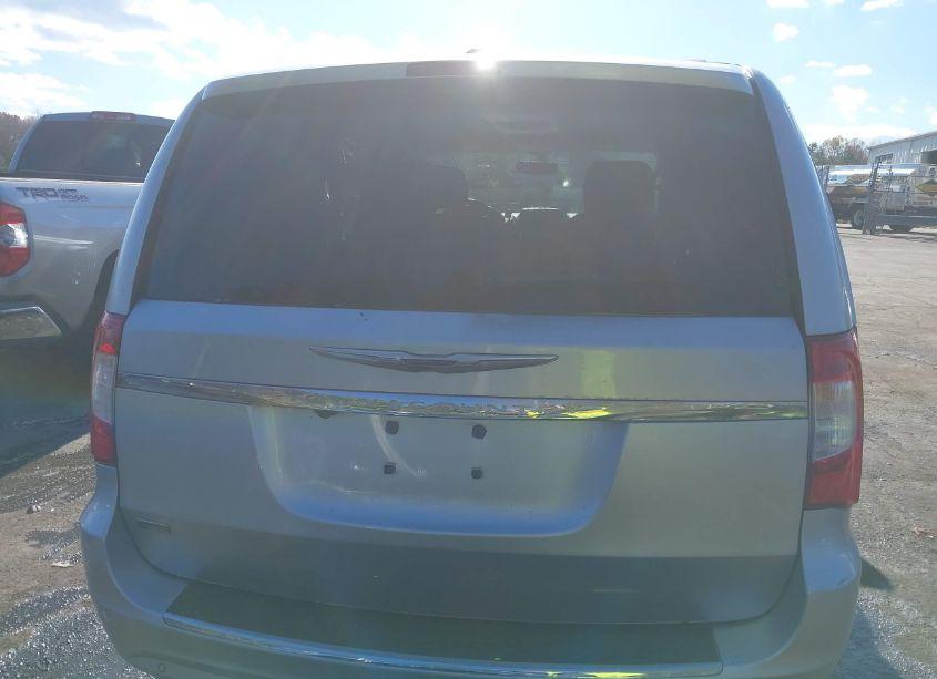 Photo 17 of 2011 Chrysler Town & COUNTRY TOURING (VIN 2A4RR5DG3BR739366)