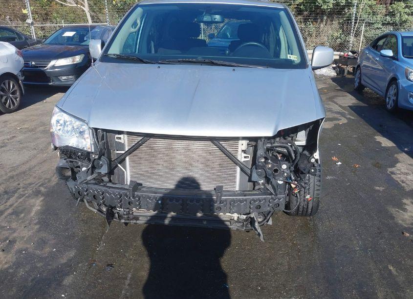 Photo 6 of 2011 Chrysler Town & COUNTRY TOURING (VIN 2A4RR5DG3BR739366)