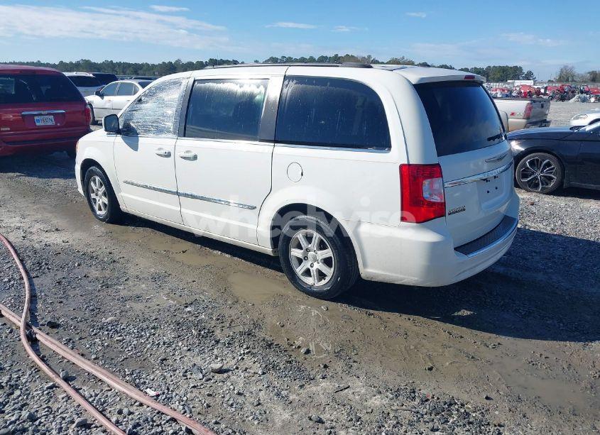 Photo 3 of 2011 Chrysler Town & COUNTRY TOURING (VIN 2A4RR5DG3BR745703)