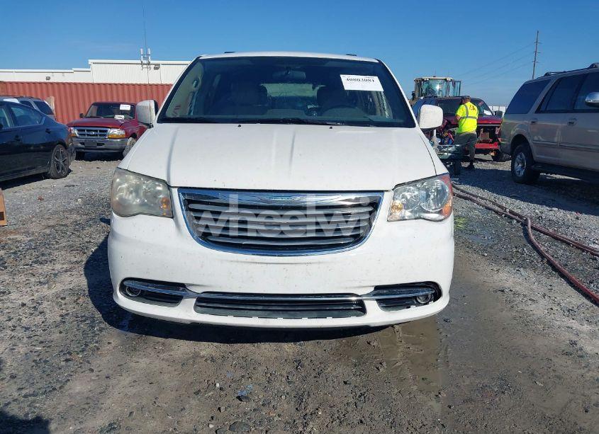 Photo 6 of 2011 Chrysler Town & COUNTRY TOURING (VIN 2A4RR5DG3BR745703)