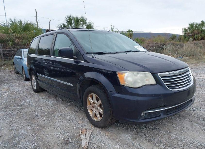 2011 Chrysler Town & COUNTRY TOURING (VIN 2A4RR5DG4BR615042) main photo