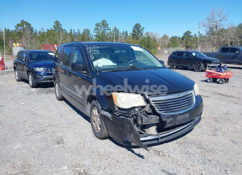 2011 Chrysler Town & COUNTRY TOURING (VIN 2A4RR5DG4BR681767) main photo