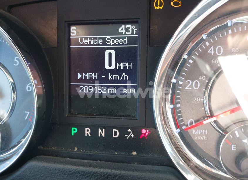 Photo 7 of 2011 Chrysler Town & COUNTRY TOURING (VIN 2A4RR5DG4BR681767)