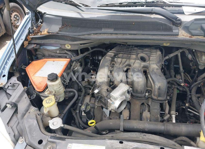 Photo 6 of 2011 Chrysler Town & COUNTRY TOURING (VIN 2A4RR5DG4BR782663)