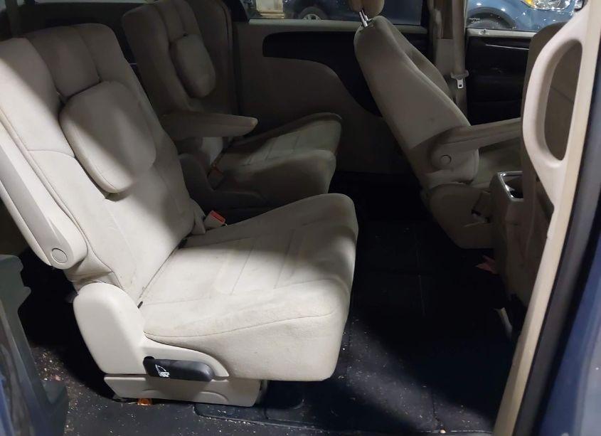 Photo 8 of 2011 Chrysler Town & COUNTRY TOURING (VIN 2A4RR5DG4BR785515)