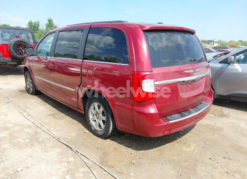 Photo 3 of 2011 Chrysler Town & COUNTRY TOURING (VIN 2A4RR5DG5BR612523)