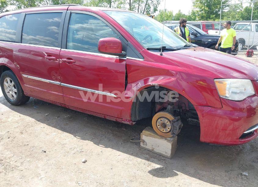 Photo 6 of 2011 Chrysler Town & COUNTRY TOURING (VIN 2A4RR5DG5BR612523)